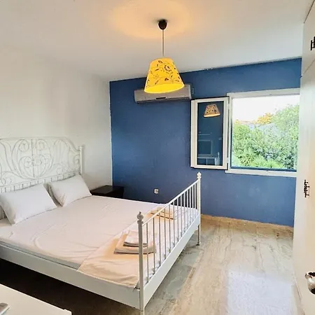 Seaside House Вилла Кешме
